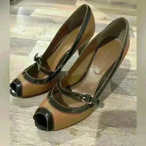 Etienne Aigner two tone shoes size 10